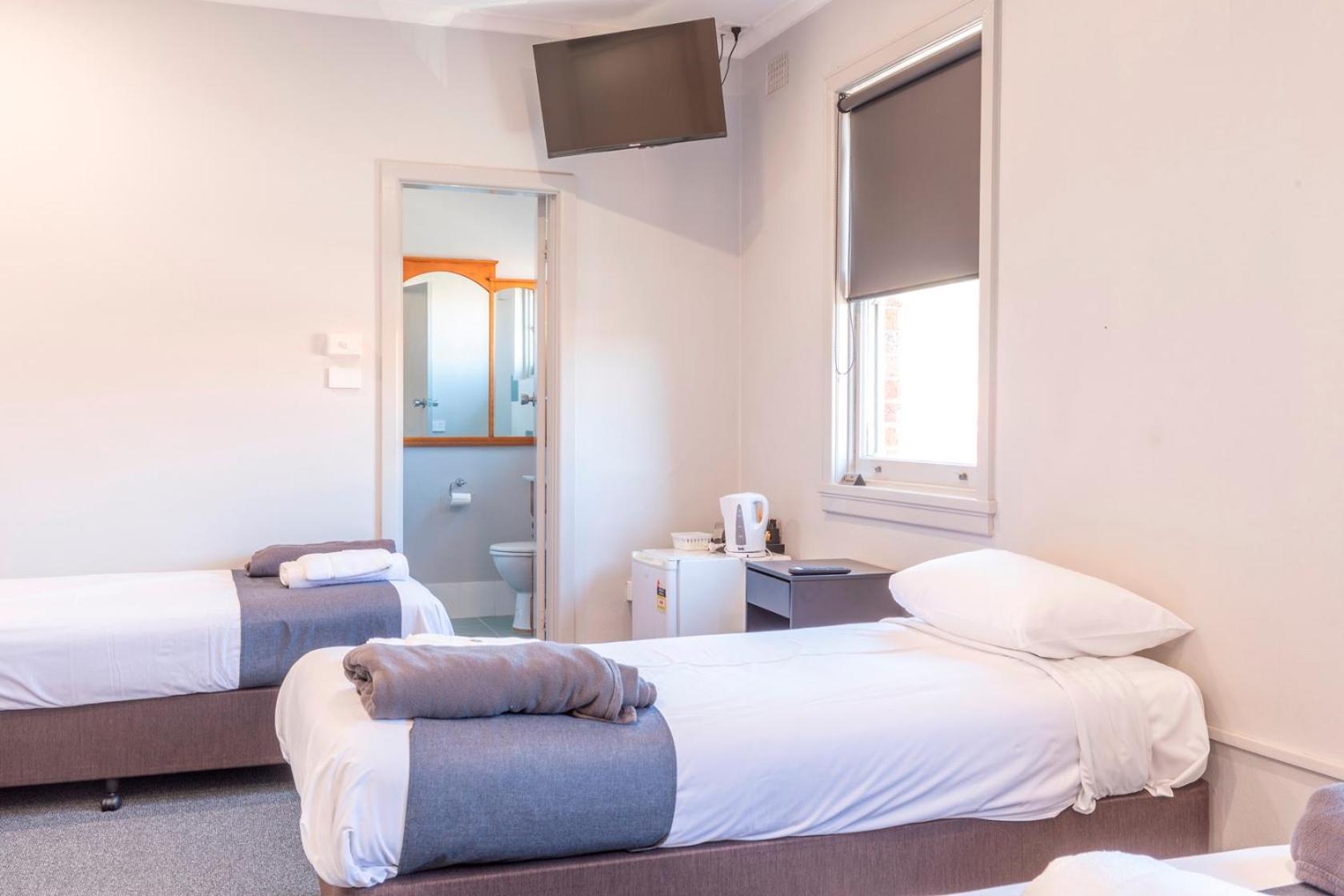 The George Hotel Bathurst Chambre photo