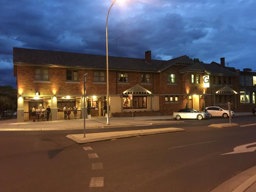 The George Hotel Bathurst Extérieur photo